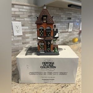 Department 56 Christmas in the City Series